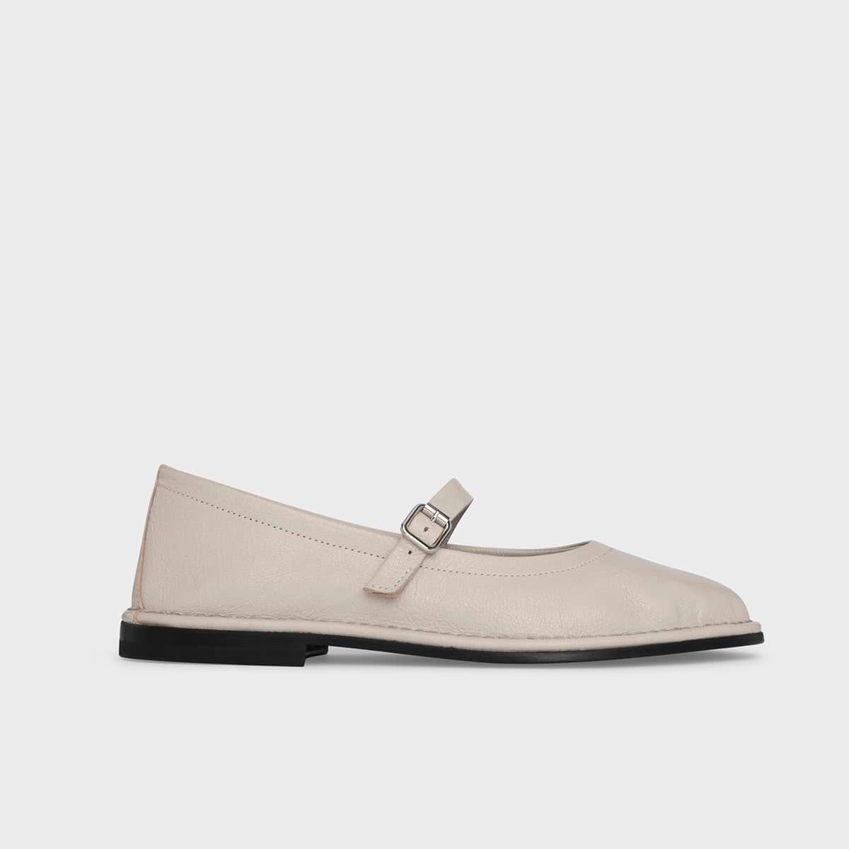 BALLERINE TRISH