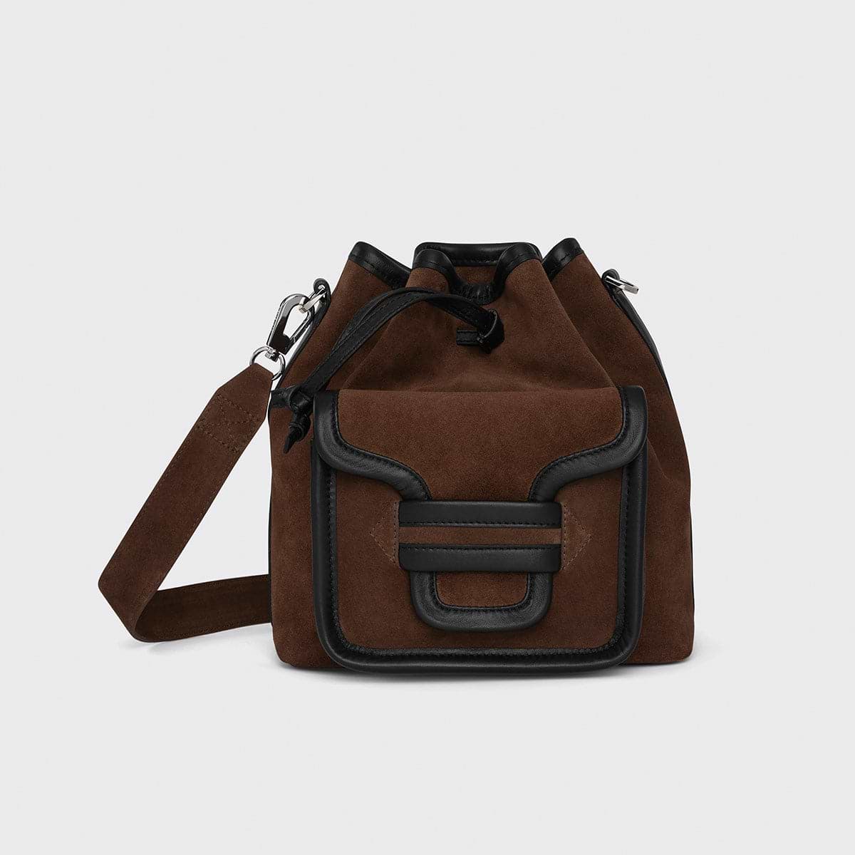 Women bucket bags