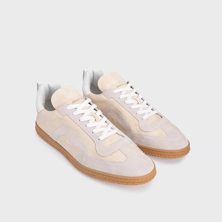 START SNEAKERS