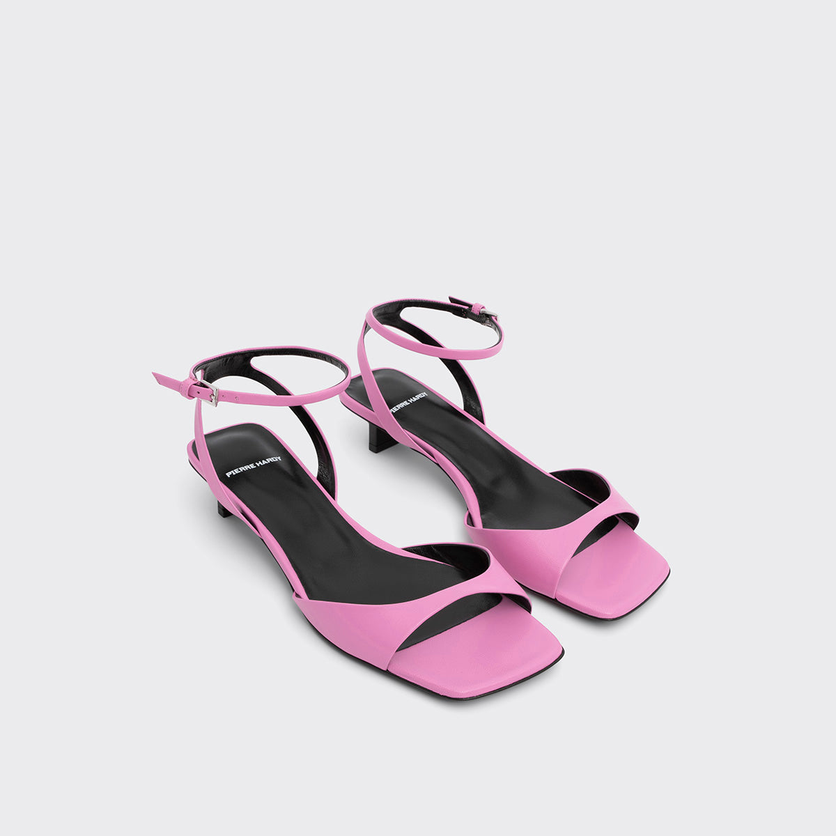 STELLA SANDAL