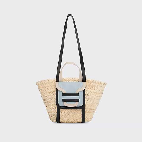 Pierre Hardy PANIER MINI ALPHA, cuir de veau bleu ciel et cuir d'agneau noir & blanc cassé