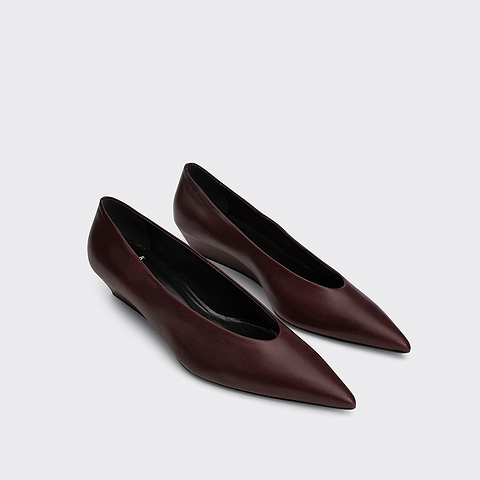 AMBER PUMP