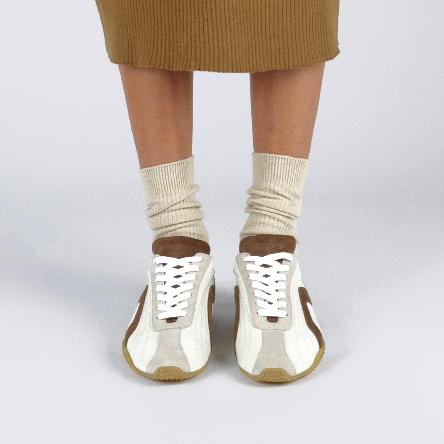 Pierre Hardy JUMP SNEAKERS, white calfskin and brown and off-white suede calfskin, vue 3