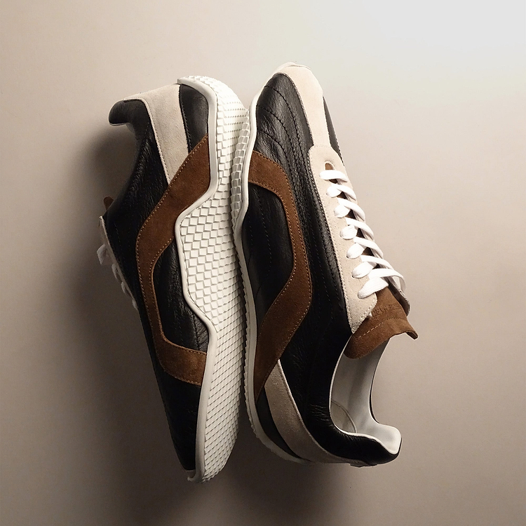 JUMP SNEAKERS
