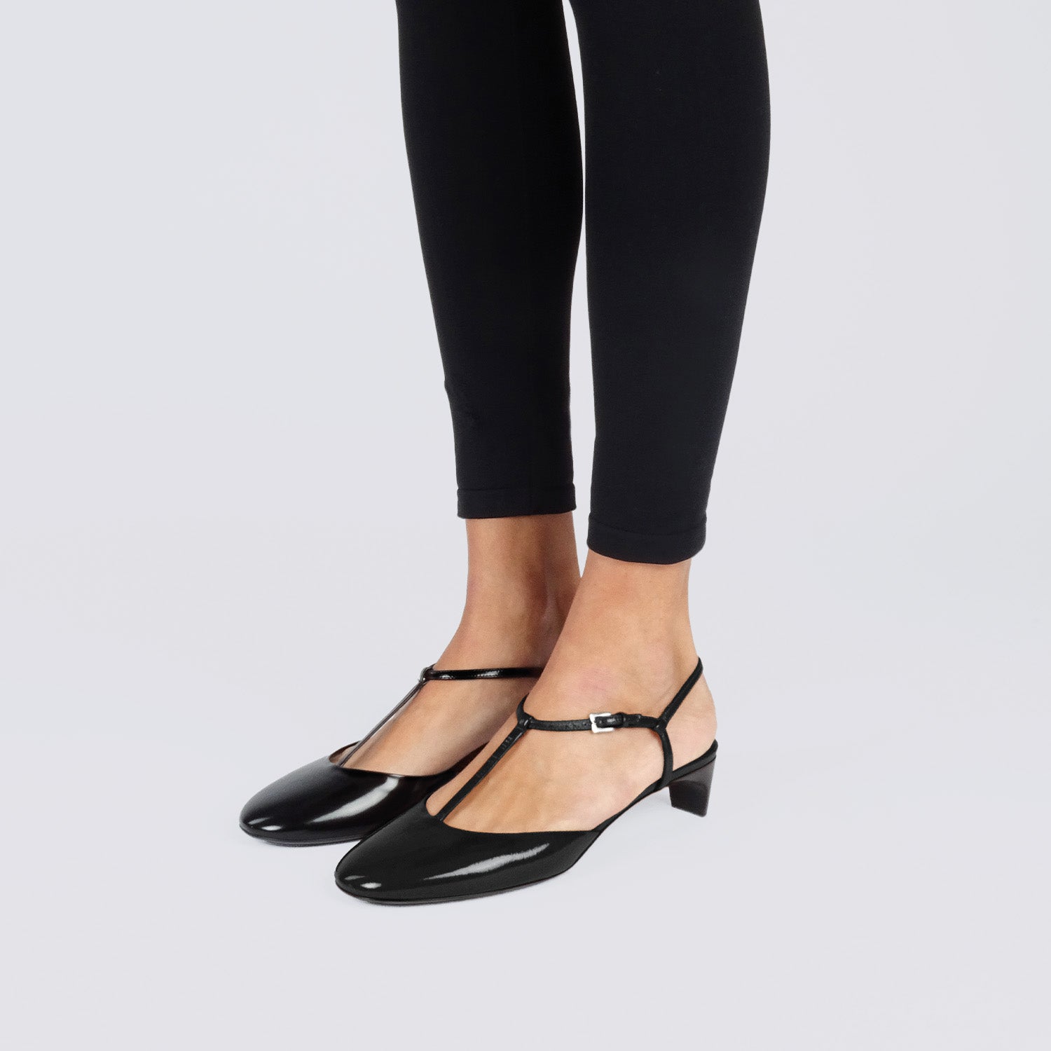 Pierre Hardy DANIELLE PUMP, black lambskin, vue 5
