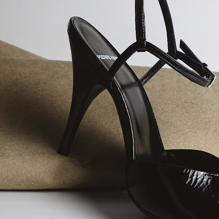 GILDA HEELED SANDAL