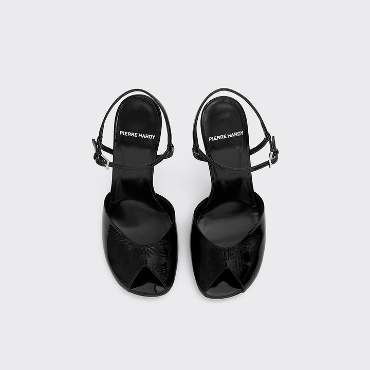 Pierre Hardy GILDA HEELED SANDAL, black patent kidskin, vue 3
