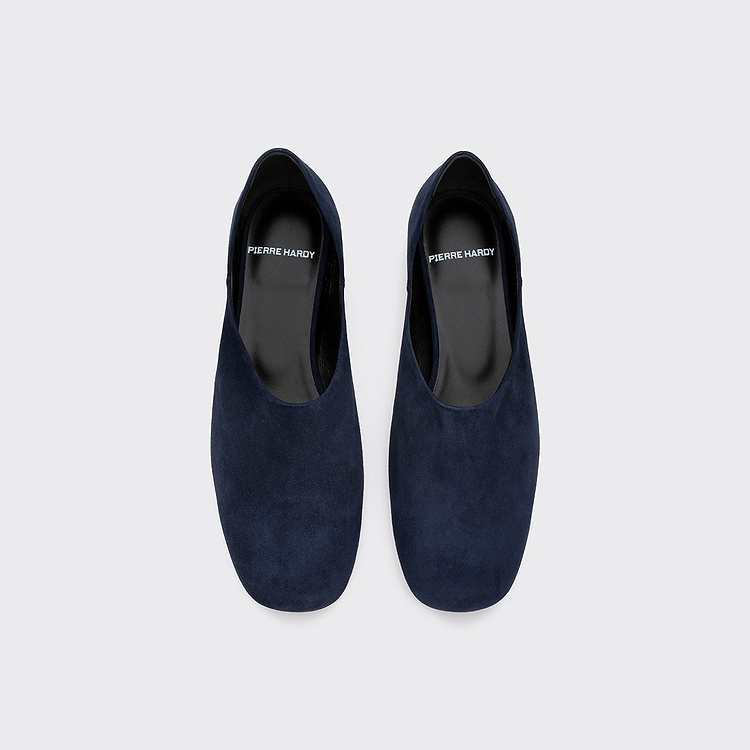 PIA SLIP-ON SHOES