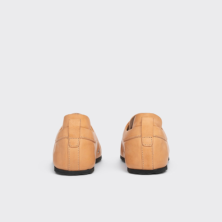 ISA SNEAKERS