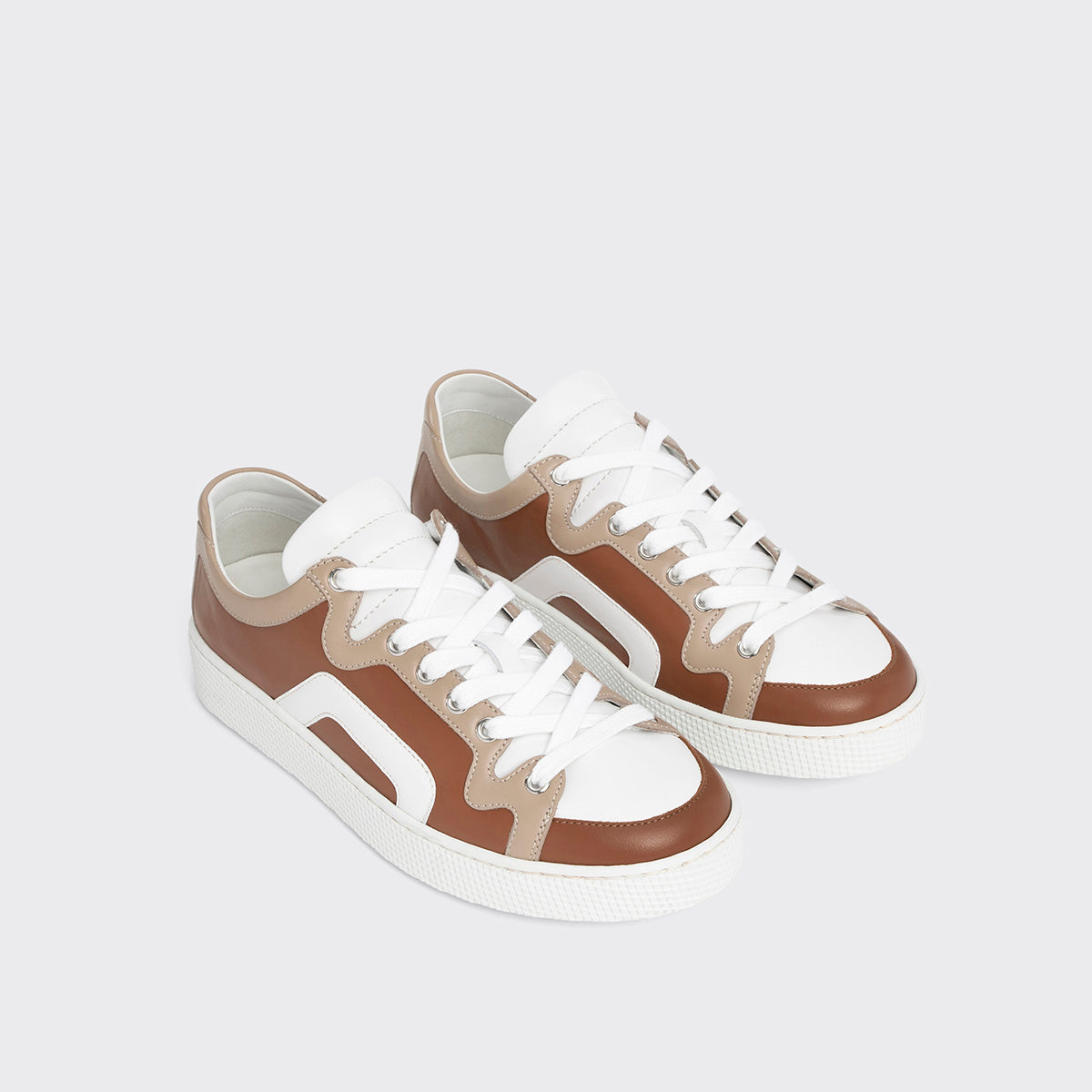 Pierre Hardy BASKETS ALPHA - FEMME, cuir de veau marron clair, beige et blanc, vue 3