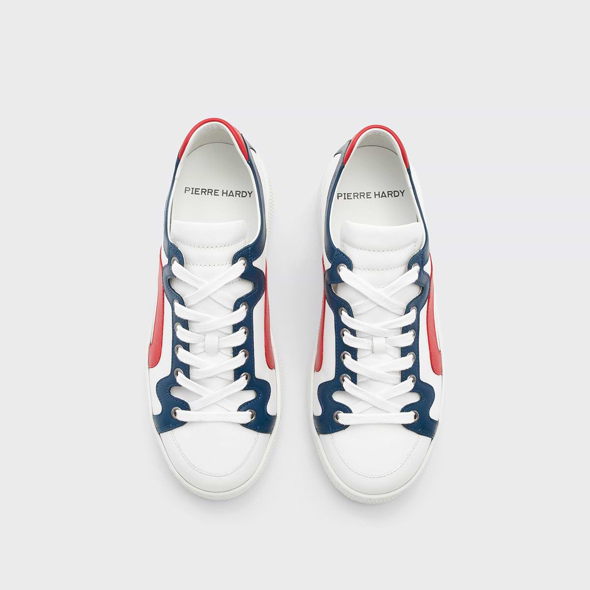 Pierre Hardy BASKETS ALPHA - FEMME, cuir de veau blanc, bleu marine et rouge, vue 2