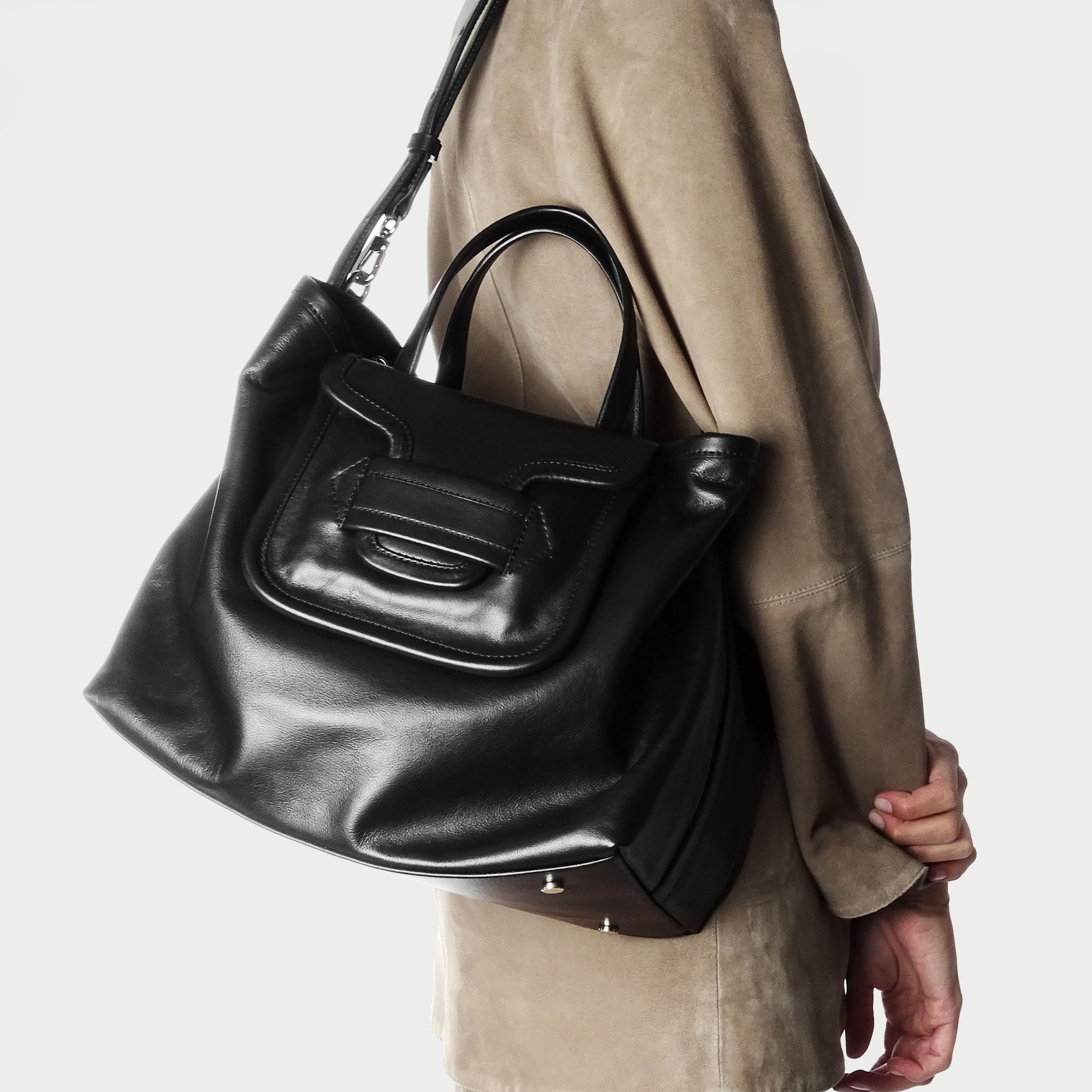 Pierre Hardy ALPHA DAY TOTE, black calfskin, vue 3