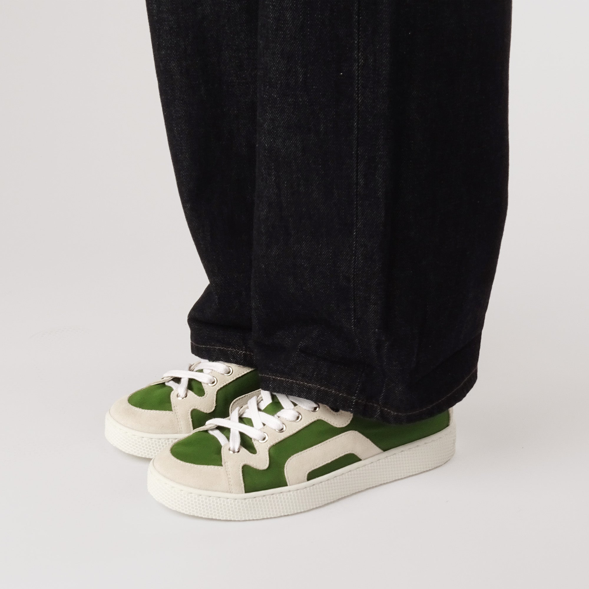 Pierre Hardy ALPHA SNEAKERS - MEN, green nylon canvas and white suede calfskin, vue 5