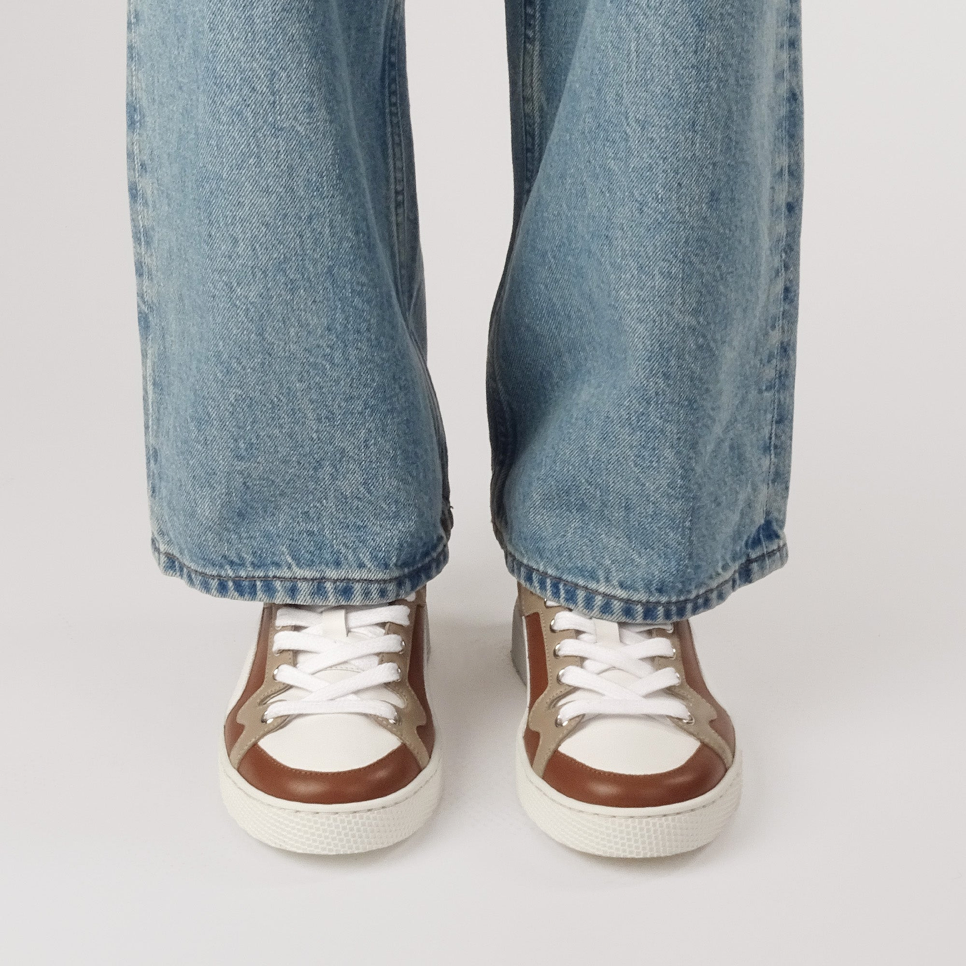 Pierre Hardy BASKETS ALPHA - FEMME, cuir de veau marron clair, beige et blanc, vue 4