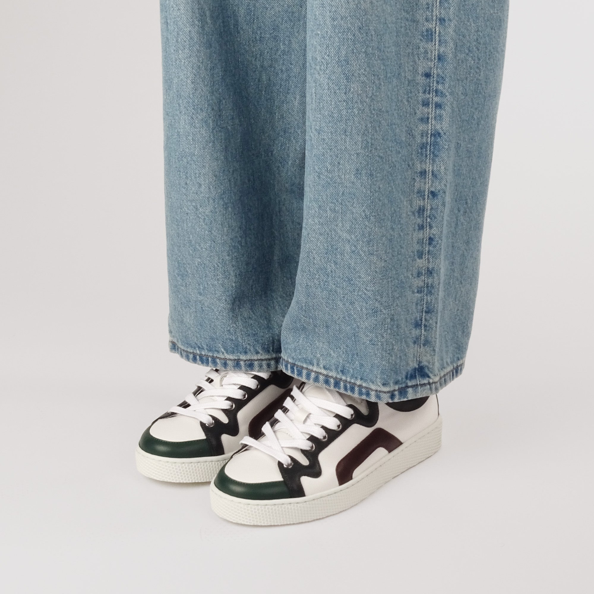 Pierre Hardy BASKETS ALPHA - FEMME, cuir de veau blanc, vert, bleu marine et bordeaux, vue 5