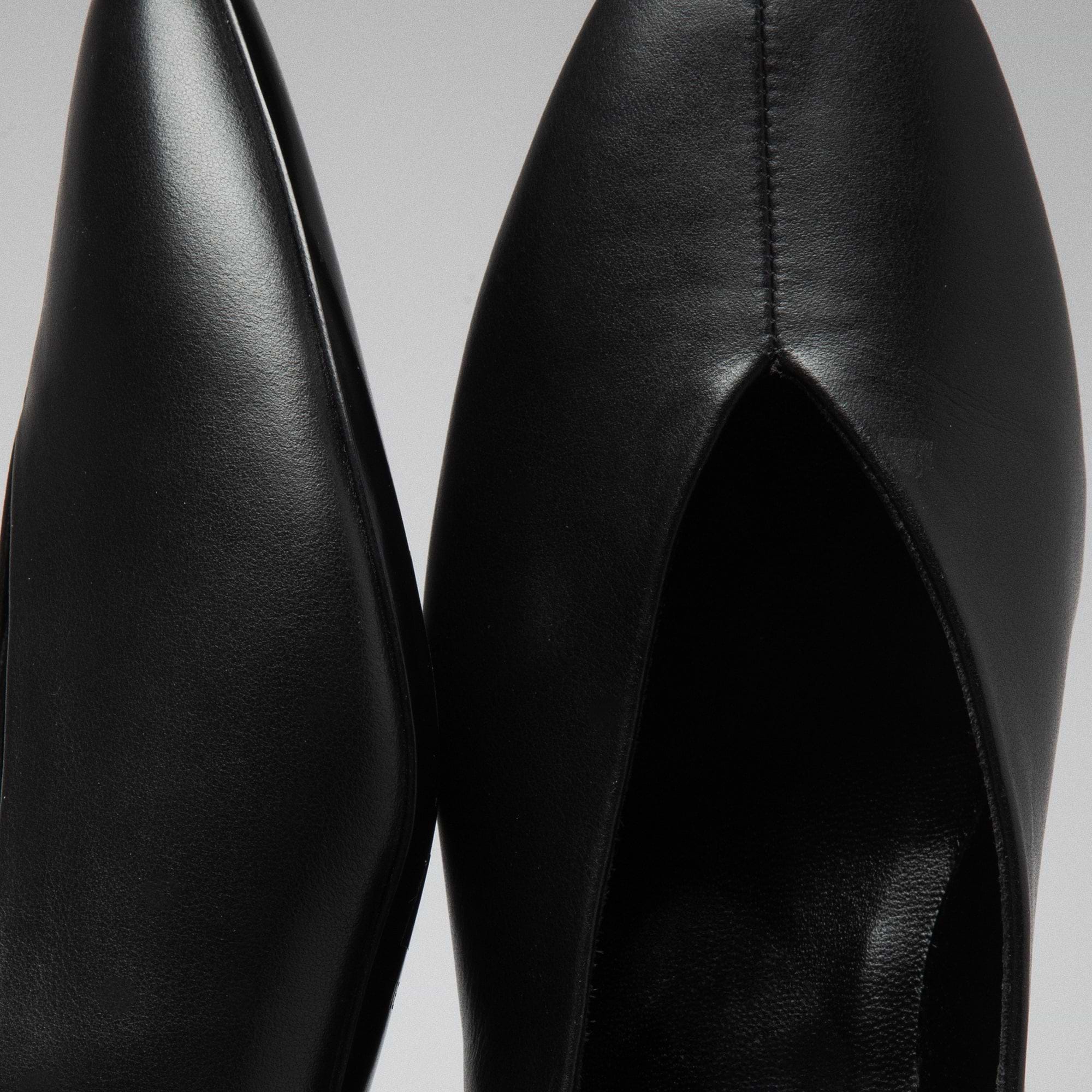 WOMEN SHOES