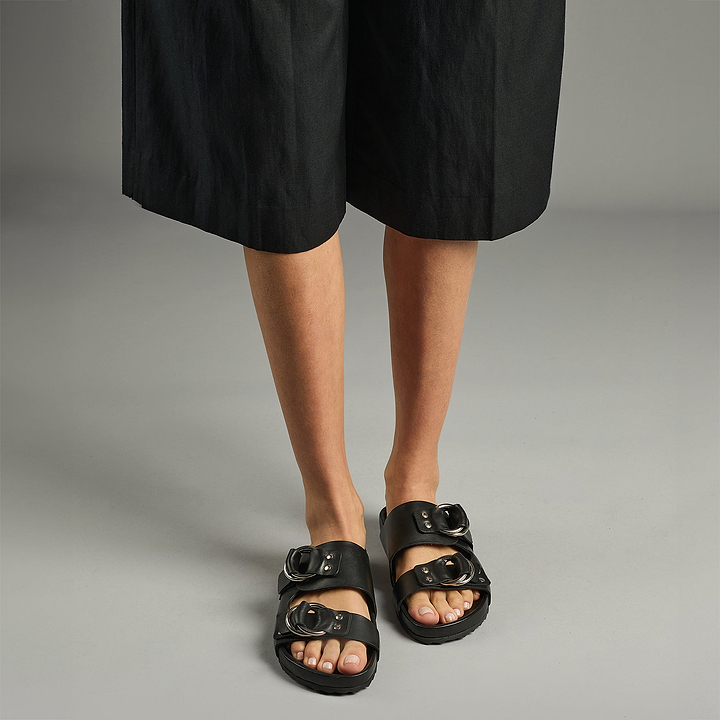 Pierre Hardy MULE PLATE BEACH RIDER, cuir de veau noir, vue 3