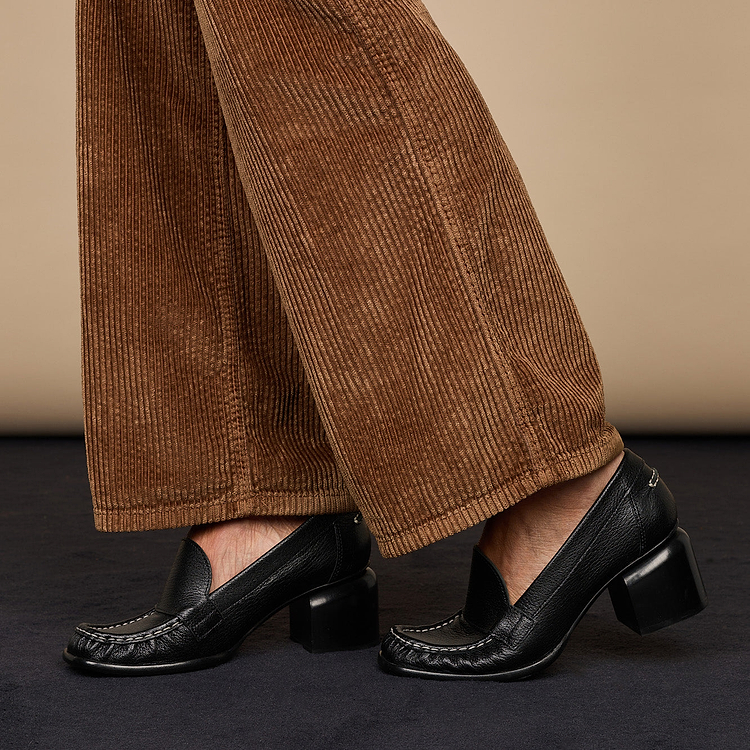 ROMY HEELED LOAFER