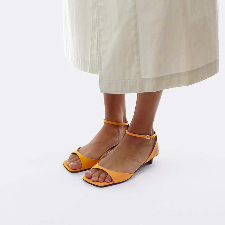 STELLA SANDAL