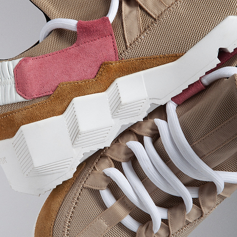 TREK COMET SNEAKERS