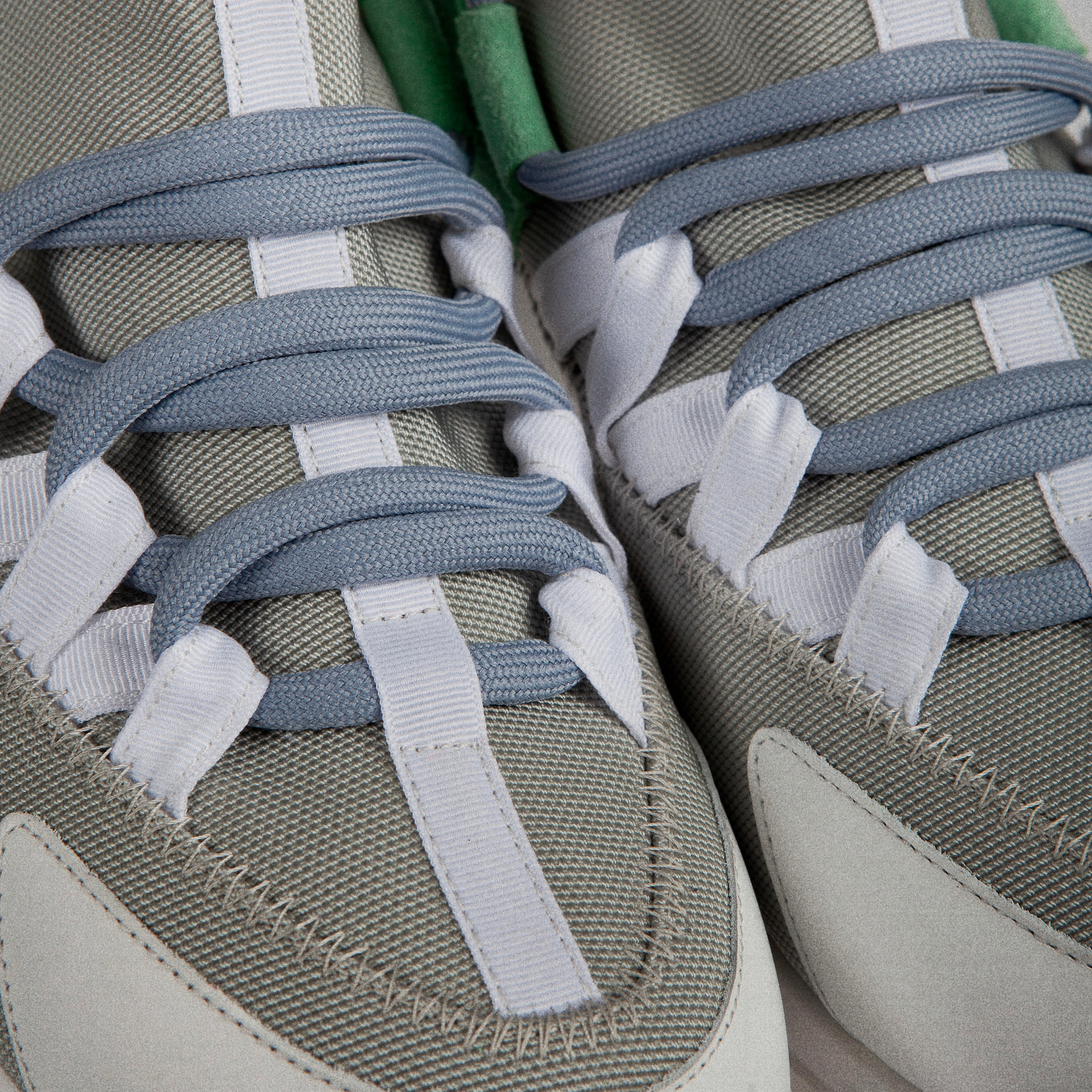 BASKETS TREK COMET