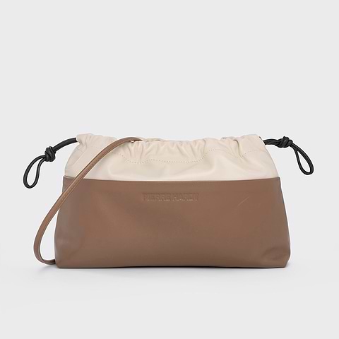 Pierre Hardy POCHETTE TWIN, cuir de veau camel et cuir d'agneau blanc cassé