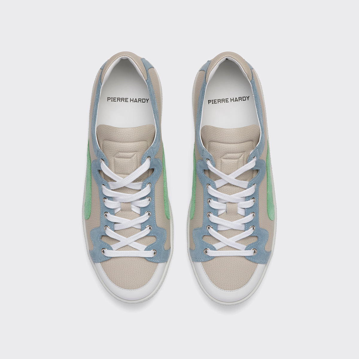 104 SNEAKERS