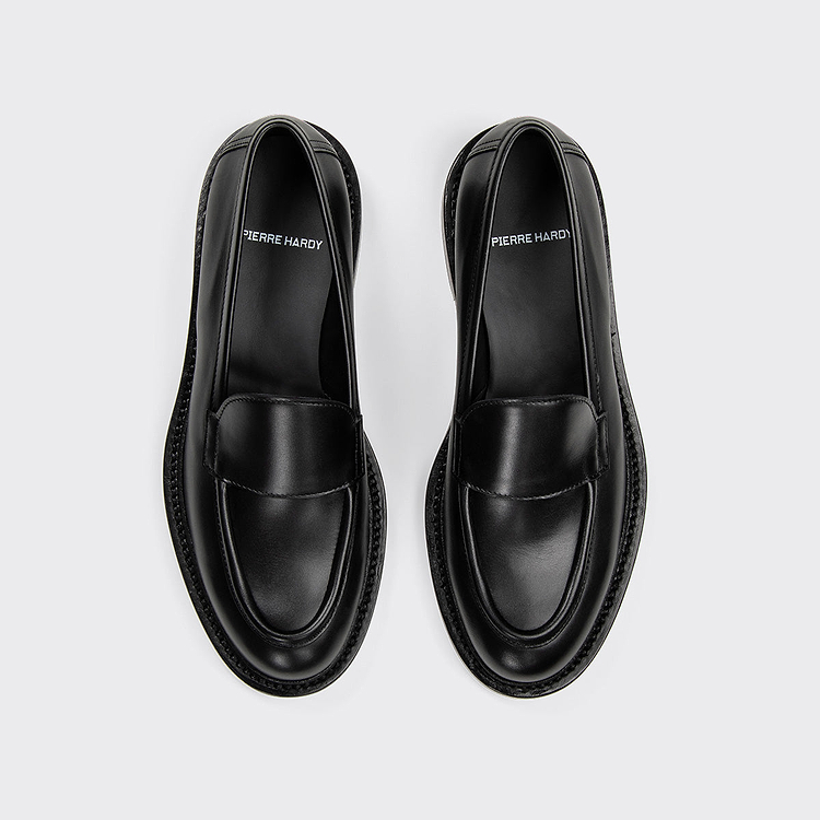 MOCASSIN JOHN