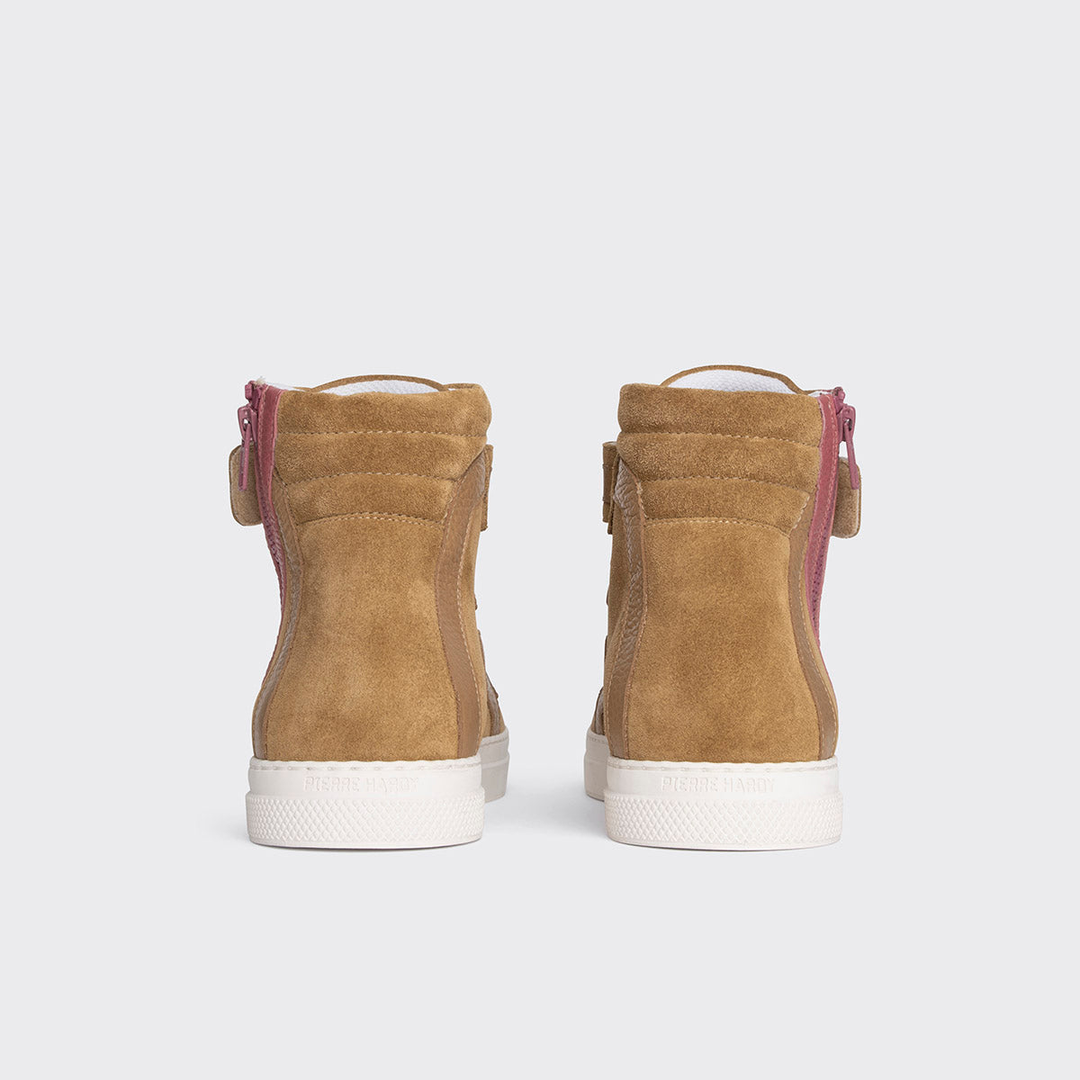 012 HIGH-TOP SNEAKERS