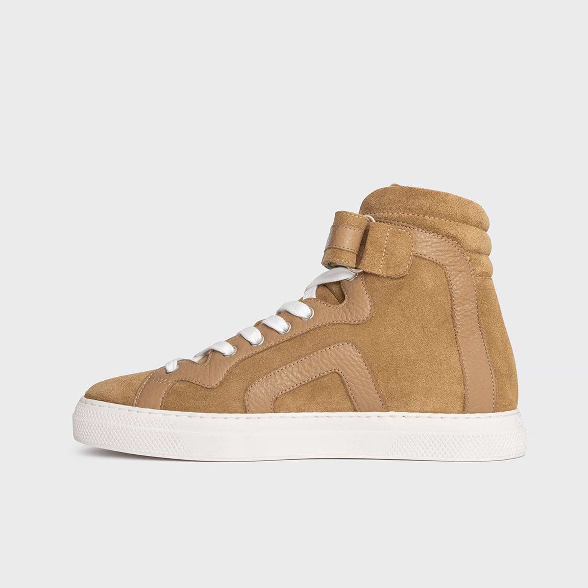 012 HIGH-TOP SNEAKERS