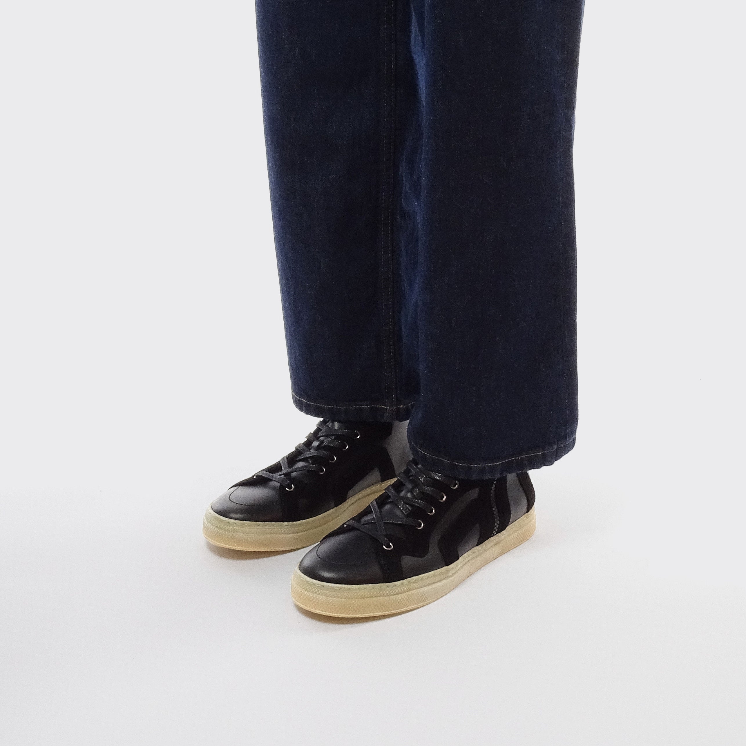 112 HIGH-TOP SNEAKERS