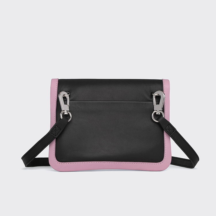 ALPHA POUCH