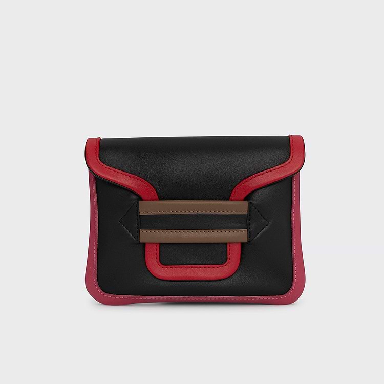 ALPHA POUCH