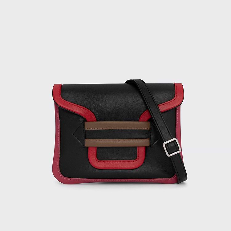 ALPHA POUCH