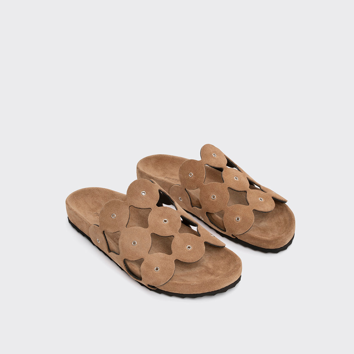 BEACH BULLES WITH EYELETS