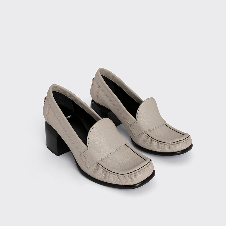ROMY HEELED LOAFER