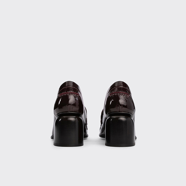 ROMY HEELED LOAFER