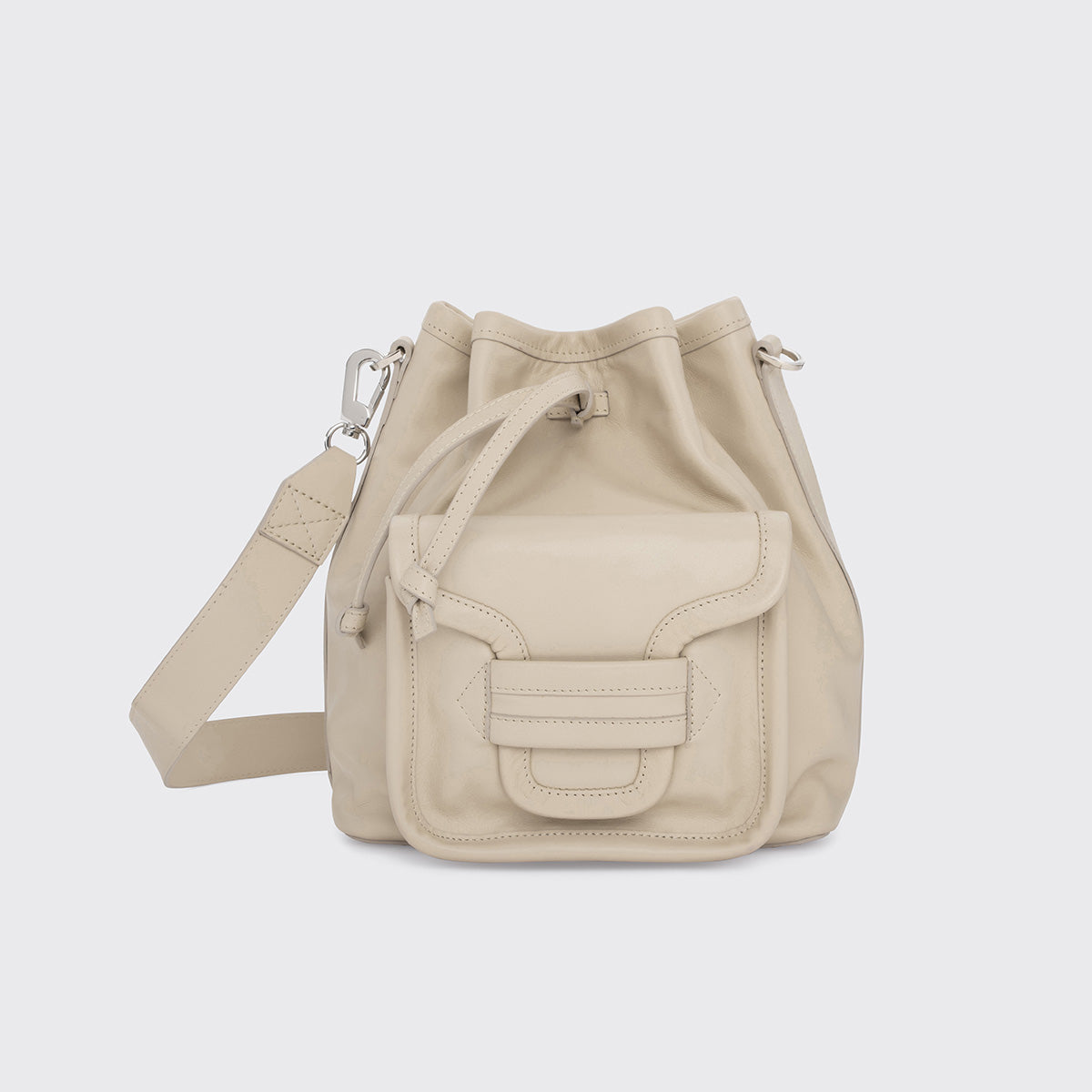 ALPHA DAY MAXI BUCKET BAG