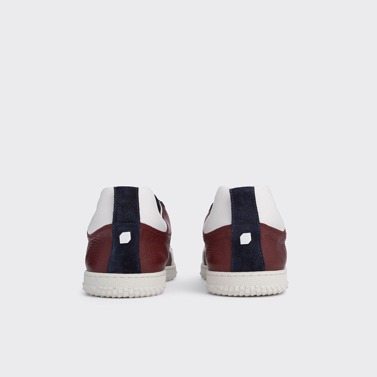 START SNEAKERS