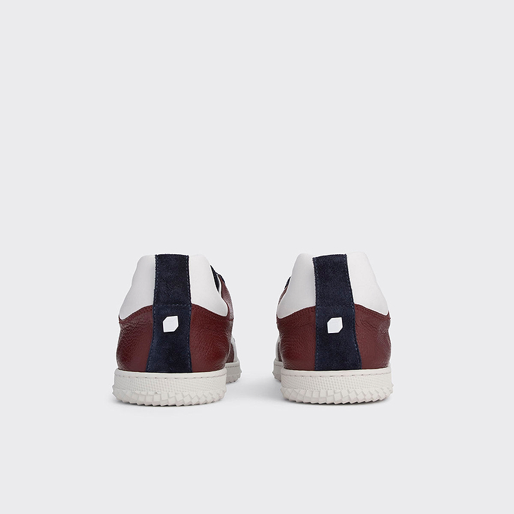 START SNEAKERS