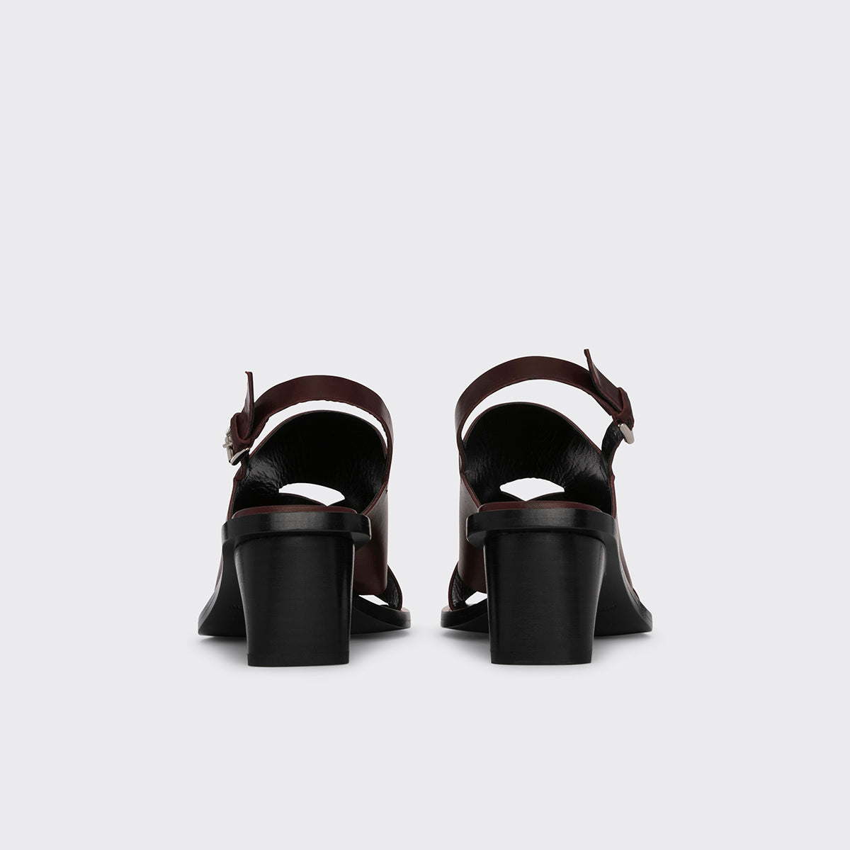 VEDRA HEELED SANDAL
