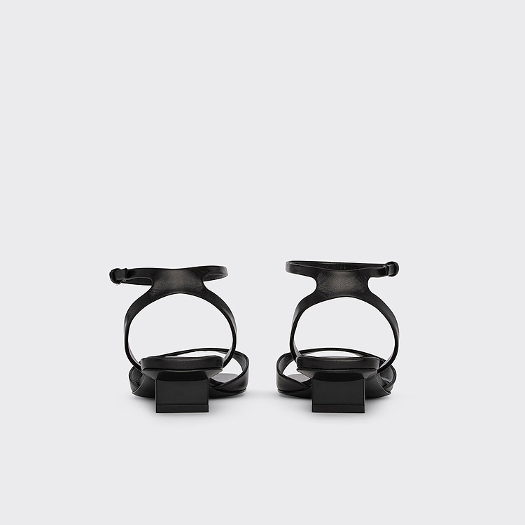 STELLA SANDAL