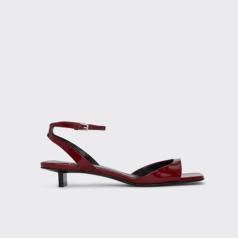STELLA SANDAL