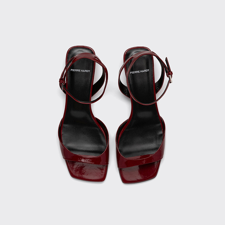 STELLA SANDAL
