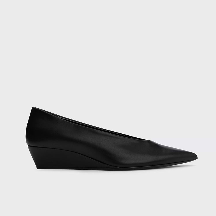 AMBER PUMP