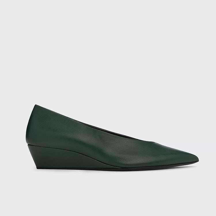 AMBER PUMP
