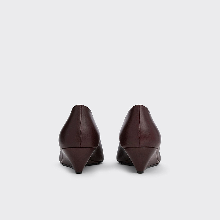 AMBER PUMP