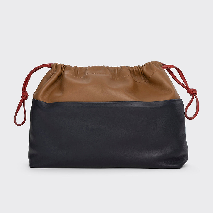 Pierre Hardy TWIN CLUTCH MAXI, camel and navy lambskin, view 7