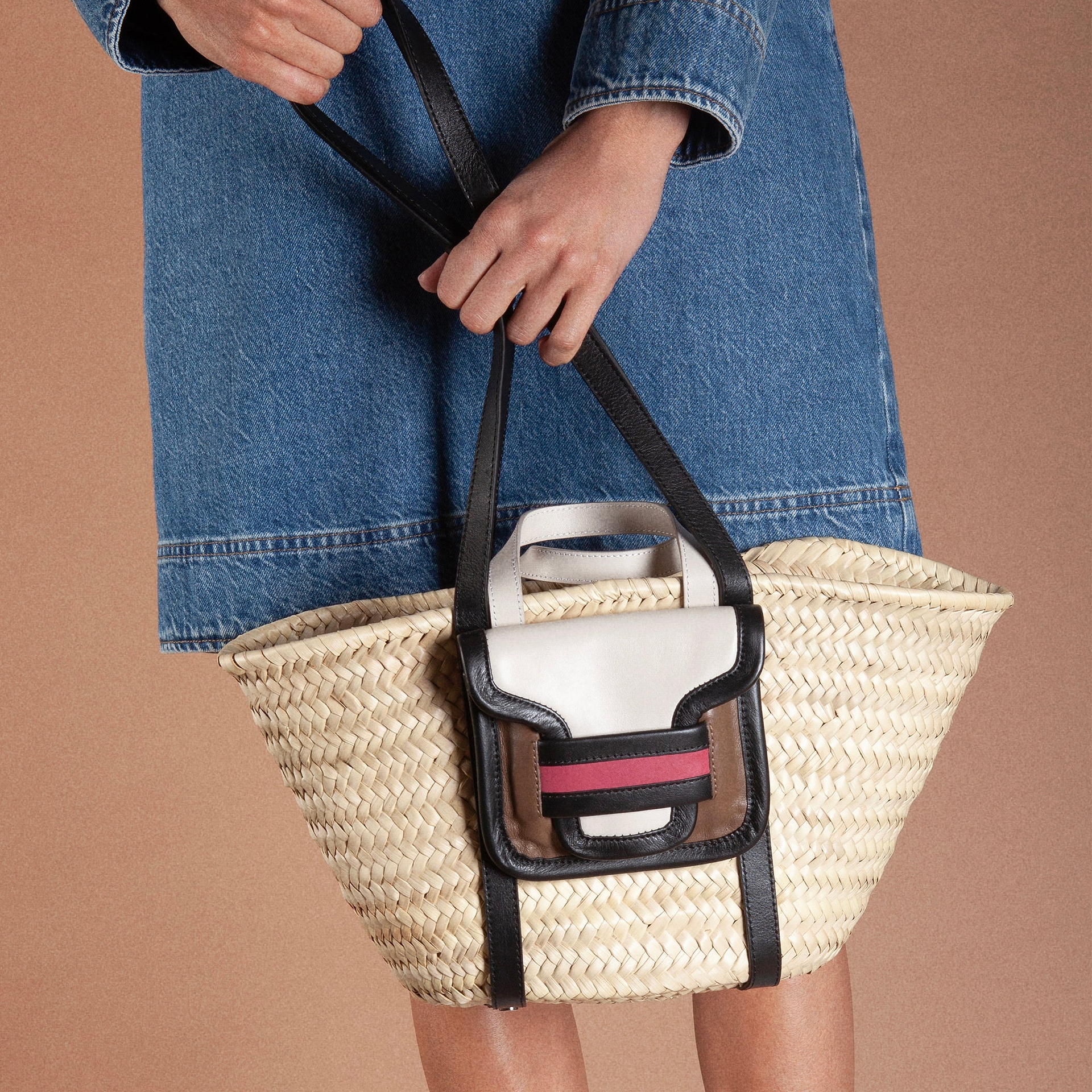 ALPHA MINI BASKET