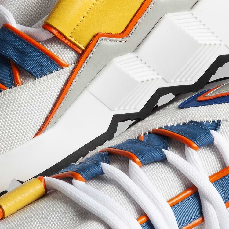 TREK COMET SNEAKERS